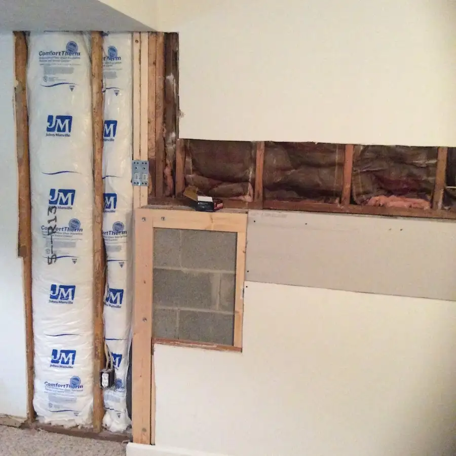 Wall insulation replacement during Structural Drying in Frankfort
